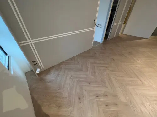 M6人字拼超耐磨木地板